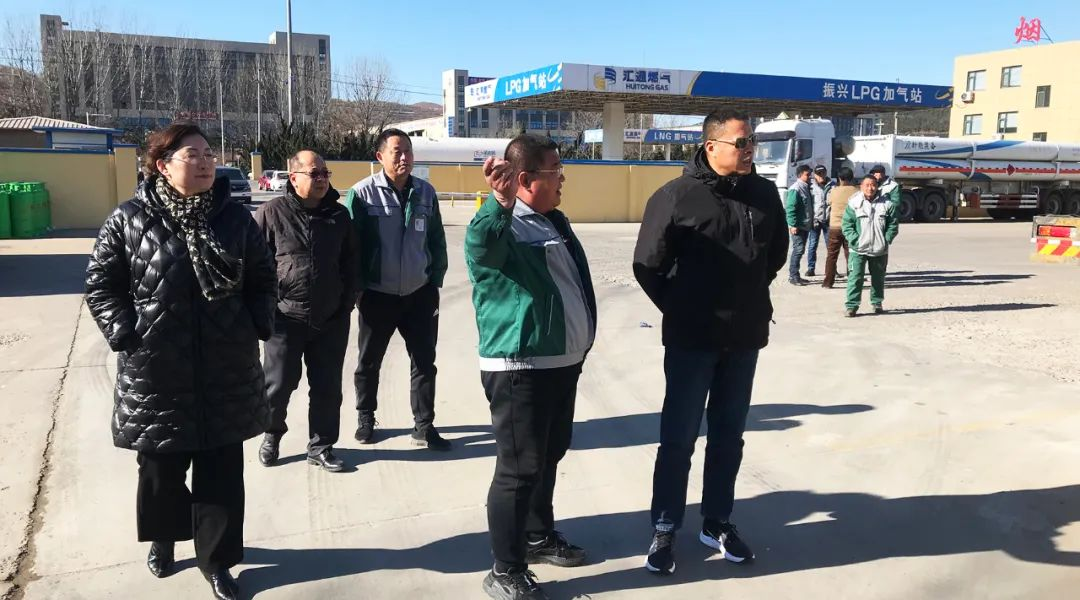 新年走訪送慰問，團(tuán)結(jié)一心向未來